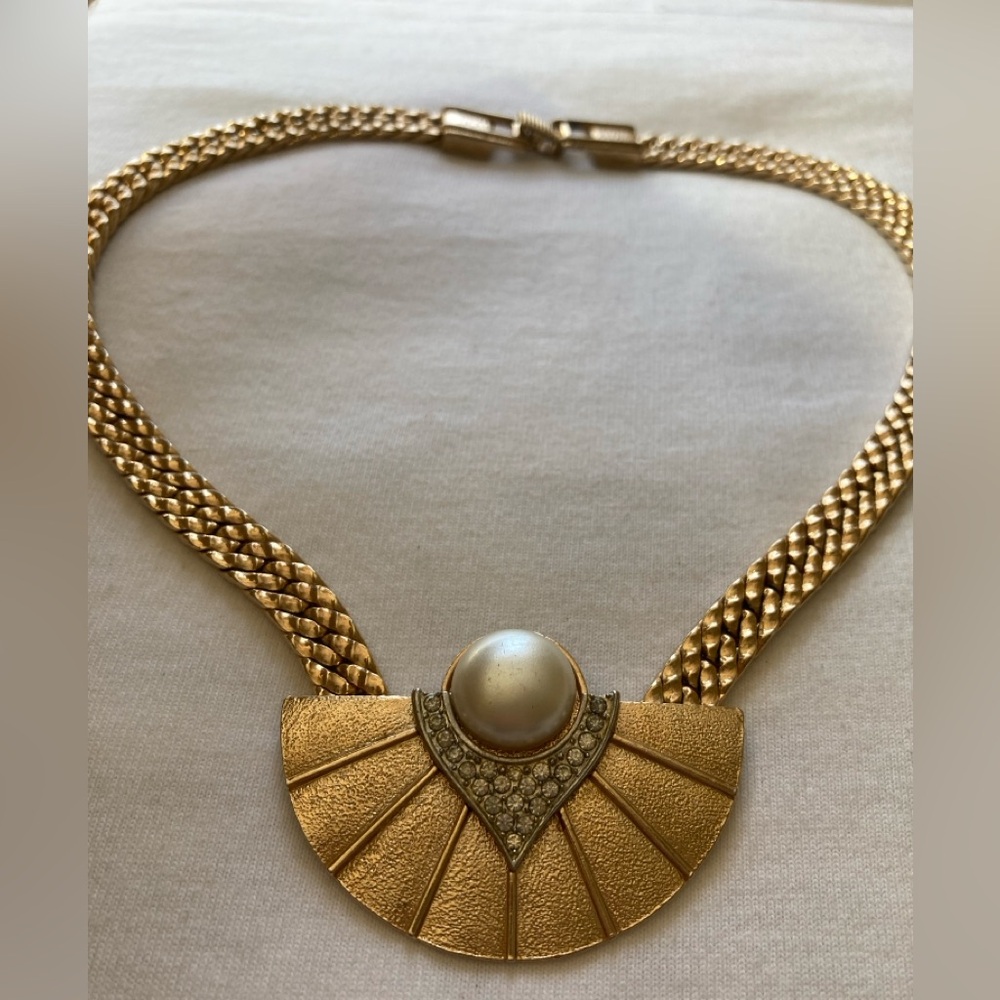 Vintage Park Lane Fan Design Pearls Rhinestones Runway Statement Necklace - Picture 6 of 9